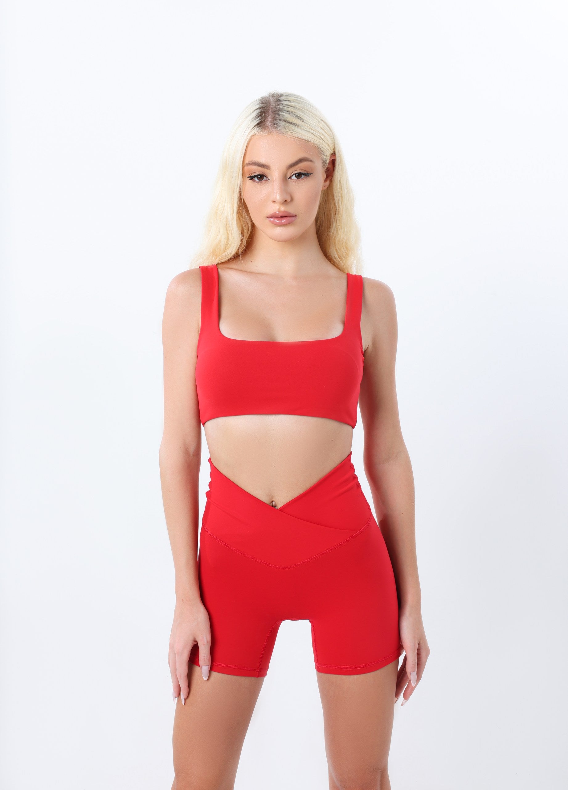 Motion Sculpt Shorts - Red