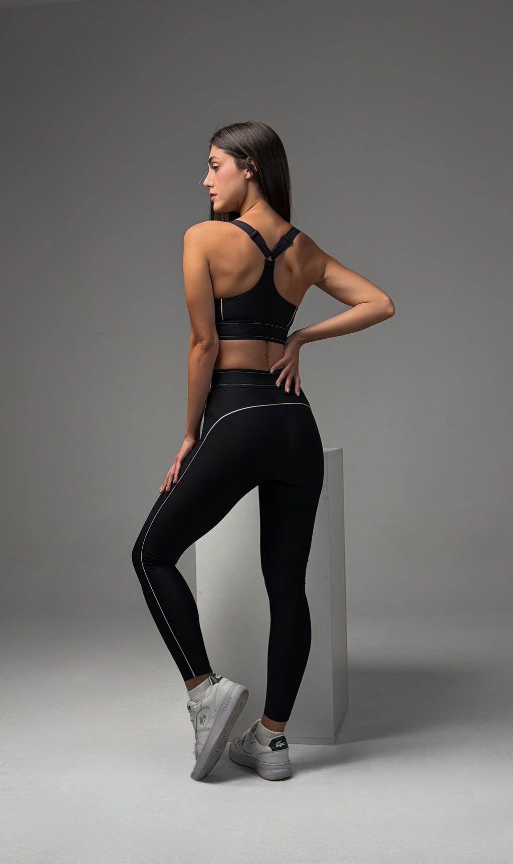 Seamless Motion Bra - Black